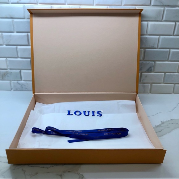 Authentic LOUIS VUITTON gift box, excellent condition - Picture 5 of 8